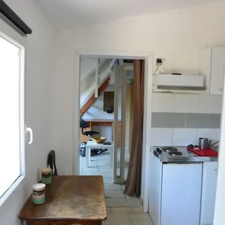 Maisonnette En Provence Climatisee, Wifi, Parking *