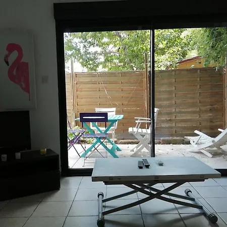 Holiday home Maisonnette En Provence Climatisee, Wifi, Parking